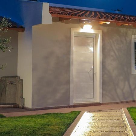 Spitakia-Cozy & Comfy Apartments 10Minutes From The Airport Artemida  Ngoại thất bức ảnh